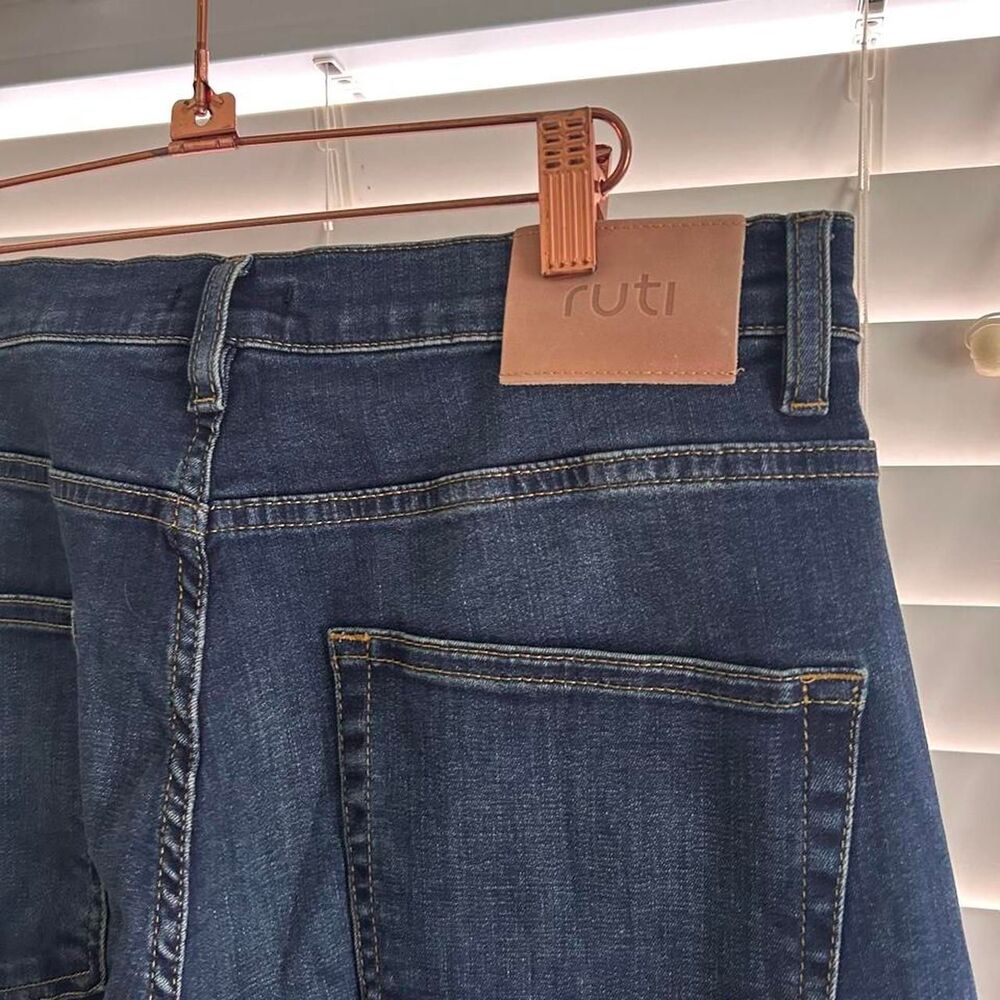 Ruti Petite Ultimate Barrel Leg Jeans 2.0 Indigo NWT Size 3P - Picture 6 of 8